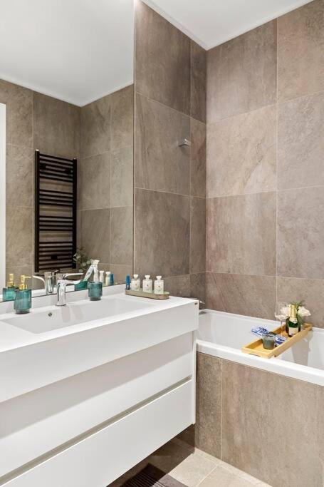 Floreasca Apartament On Business Centre Bucharest Luaran gambar