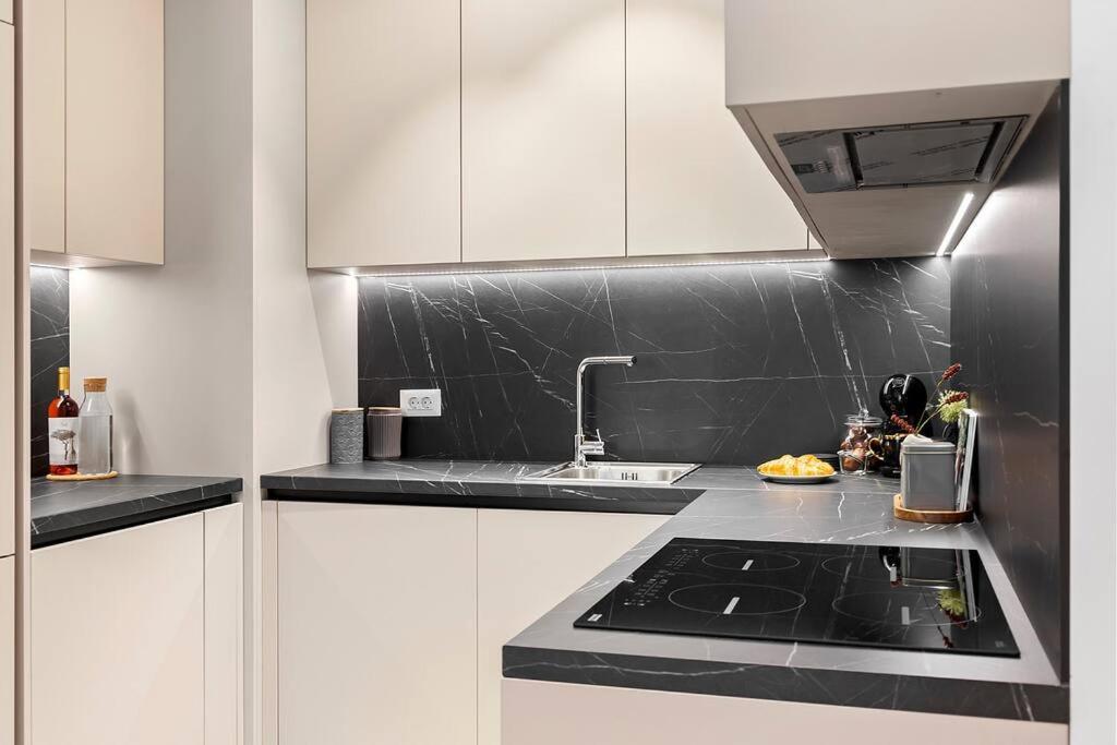 Floreasca Apartament On Business Centre Bucharest Luaran gambar